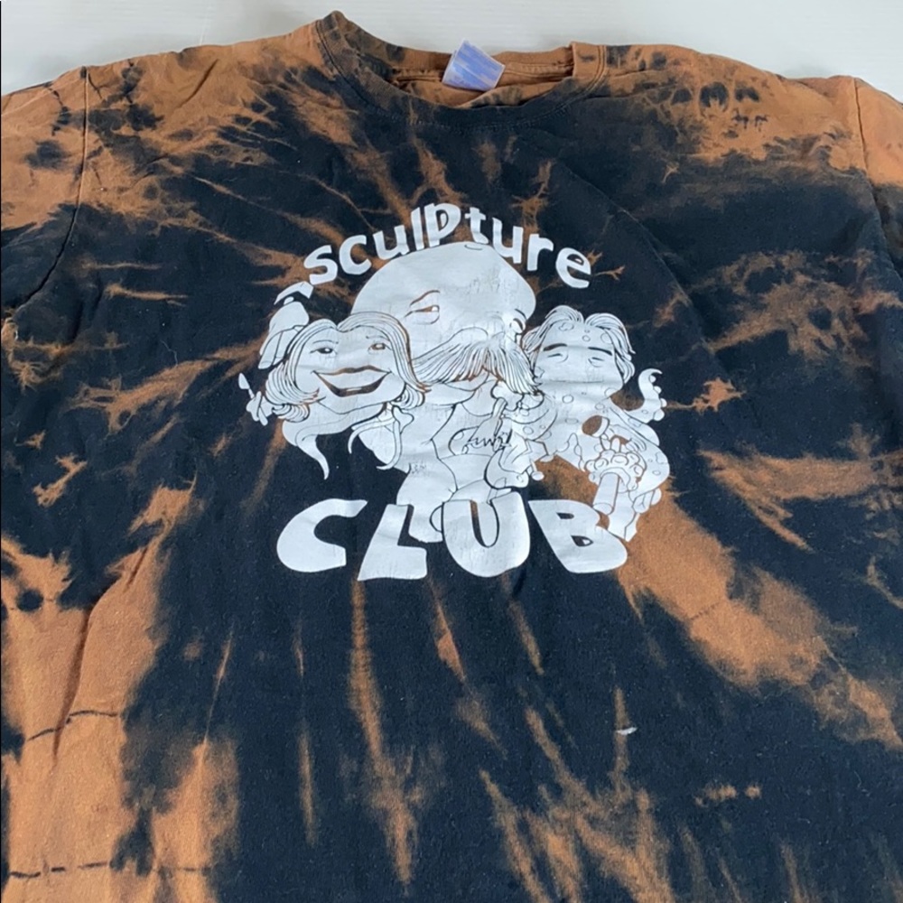 "Sculpture Club" Tee